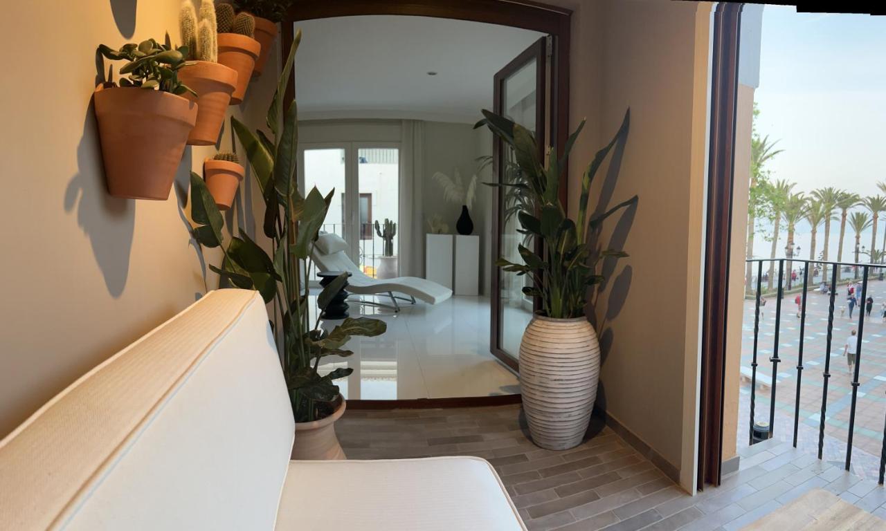 Balcon De Europa Suite Nerja Luaran gambar